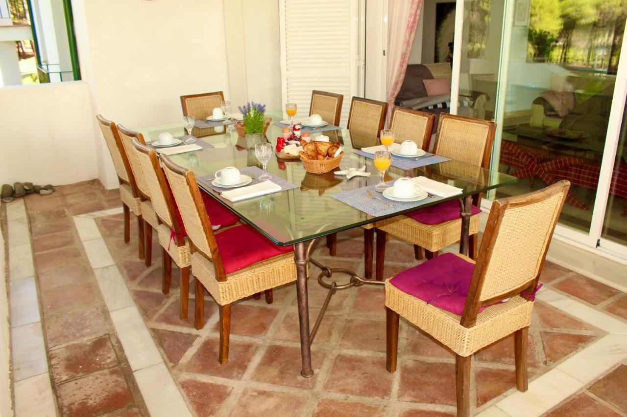 Apartment In El Presidente Beach Side New Golden Mile Estepona Eksteriør billede